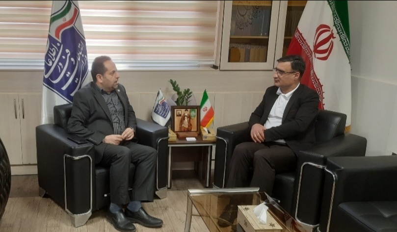 درخواست مدیرمسئول پایگاه خبری تحلیلی آوای لطیف از زاهدی مدیرکل فناوری اطلاعات استان در آستانه روز خبرنگار: تأمین فیبر نوری اقساطی به‌منزله‌ی زیرساخت حیاتی برای  ۴۰۰ خبرنگار گیلانی
