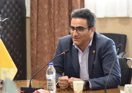 معاون وزیر ارتباطات و مدیرعامل شرکت ملی پست:قطعی اینترنت ترافیك مرسولات پستی را تا ۶۰ درصد كاهش داد /برای کاهش تبعات قطع اینترنت تلاش می‌کنیم