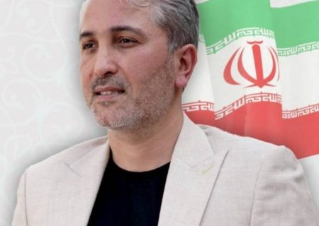 فرشاد میرزایی پور اگر همین روند فعالیت خود را حفظ کندو به مردم عملکرد و برنامه ارائه نماید، نامش در لیست مدعیان اصلی شورای هفتم رشت، خواهد درخشید