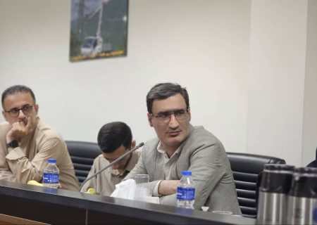 درخواست «آوای لطیف» از مدیرعامل توزیع برق گیلان در نشست خبری: لوشان و منجیل با دمای بالای ۴۸ درجه گرمسیری محاسبه شوند / برق منازل و شهرک‌های صنعتی در تابستان قطع نشود