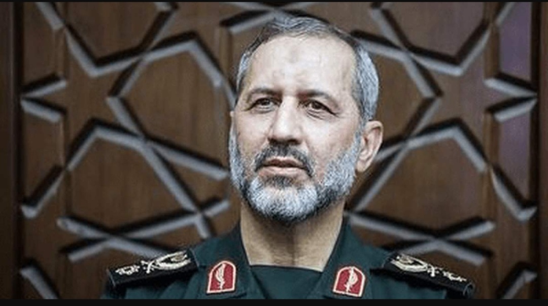 پیام جدیدسید مجید موسوی فرمانده هوا فضا: گوش به فرمان ولایت باشید و از هر کلامی که اتحاد مقدس شما را به خطر می اندازد دوری کنید