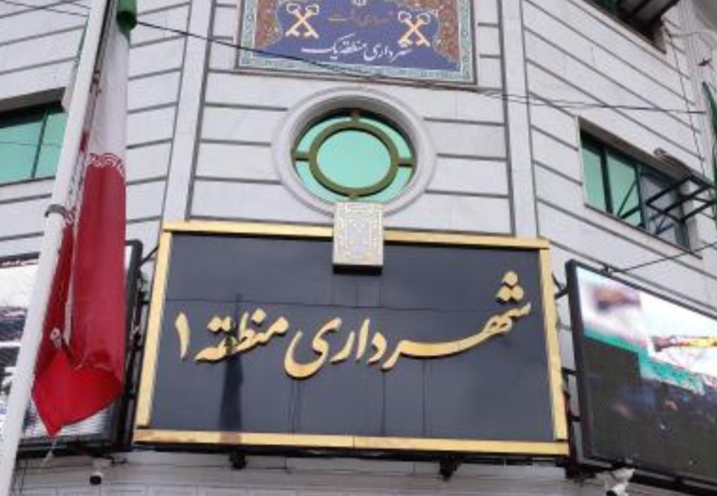 ساکنان دیلمان شرقی رشت از بن بست دانش کوچه همت می گویند: ۴ سال و ۶۰ متر محرومیت از آسفالت / ۴۰ خانواده دست به دامان رسانه ها شدند