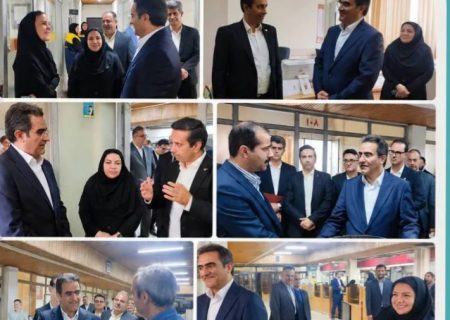 سفر یک‌روزه محمد احمدی، معاون وزیر ارتباطات و مدیرعامل شرکت ملی پست، به گیلان؛ افتتاح دفتر پستی، امضای تفاهم‌نامه و بازدید از واحدهای پستی و حضور در جلسه شورای اداری استان