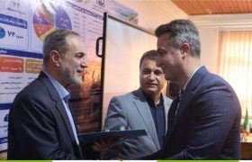 تقدیر معاون وزیر کشور و استاندار گیلان از بانک قرض‌الحسنه مهر ایران در توسعه محلات کم‌برخوردار استان/ نجفی شعاع: خدمت به محلات کم‌برخوردار، رسالت اصلی بانک مهر ایران است